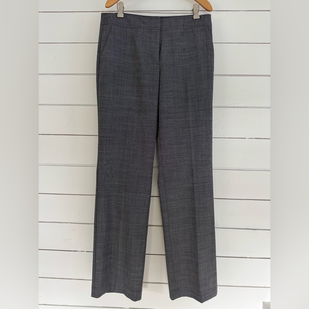 Talbots gray wide leg trousers. Size: 8 - Picture 9 of 10